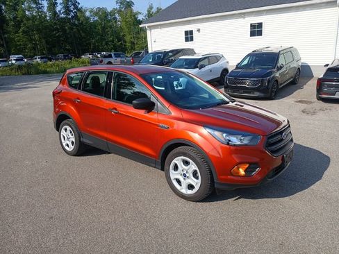 Used 2019 Ford Escape S FWD image 9