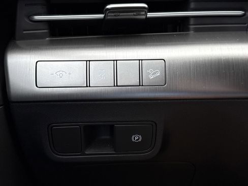 Used 2026 Hyundai Kona SEL Sport FWD image 18