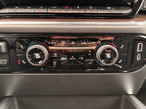 Used 2024 Chevrolet Silverado 1500 LT Trail Boss w/ LT Trail Boss Premium Package image 14