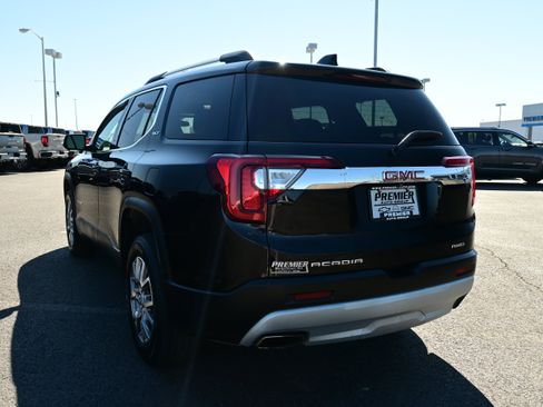 Used 2022 GMC Acadia SLT w/ Preferred Package image 8