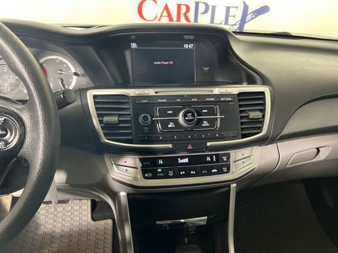 Used 2013 Honda Accord LX image 18