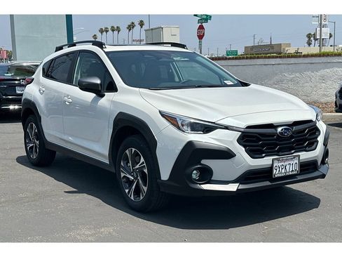 Used 2026 Subaru Crosstrek 2.5i Premium AWD/4WD image 8