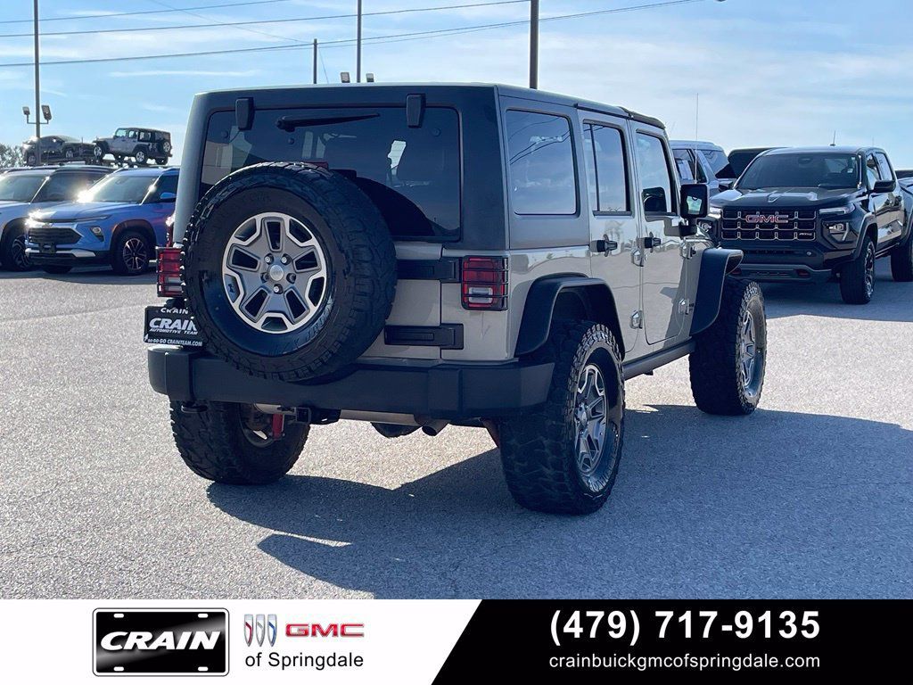 Used 2018 Jeep Wrangler Unlimited Rubicon w/ Cold Weather Group AWD/4WD image 8