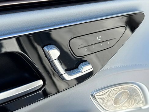 Used 2023 Mercedes-Benz EQE 350+ SUV image 19