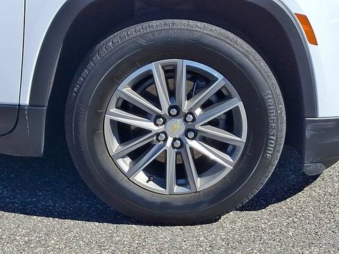 Used 2023 Chevrolet Traverse LT w/ LPO, Floor Liner Package AWD/4WD image 27