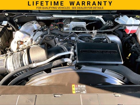 Used 2024 GMC Sierra 2500 AT4 w/ AT4 Premium Plus Package AWD/4WD image 10