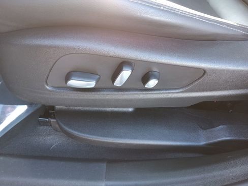 Used 2023 Cadillac XT6 Sport w/ Technology Package image 20