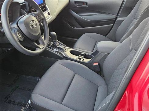 Used 2025 Toyota Corolla LE image 15