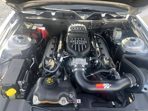 Used 2013 Ford Mustang GT Premium w/ Security Pkg image 11