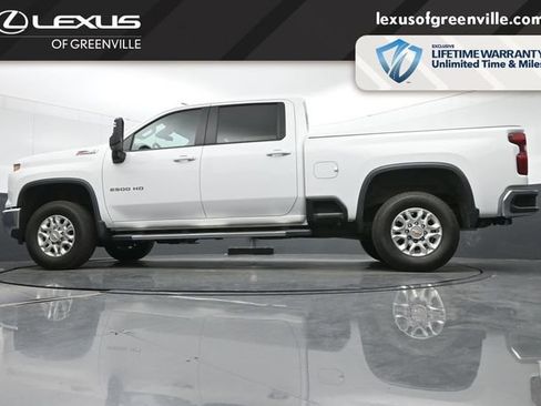 Used 2025 Chevrolet Silverado 2500 LT AWD/4WD image 43