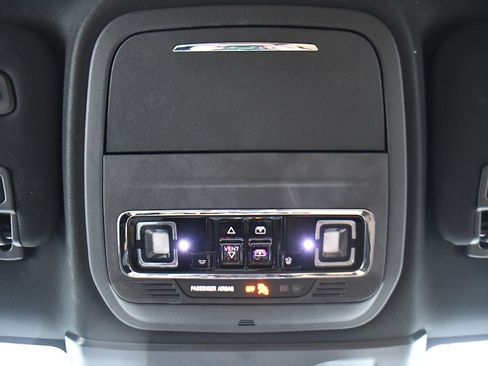 Used 2020 Lincoln Corsair Reserve w/ Equipment Group 201A image 28