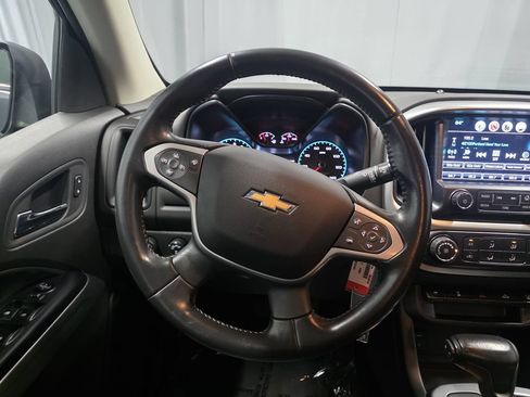Used 2017 Chevrolet Colorado LT w/ LT Convenience Package AWD/4WD image 13