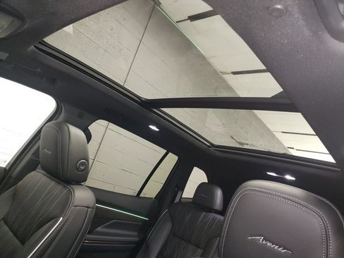 New 2026 Buick Enclave Avenir w/ Super Cruise Package FWD image 24