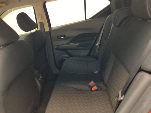 Used 2021 Nissan Kicks SV FWD image 18