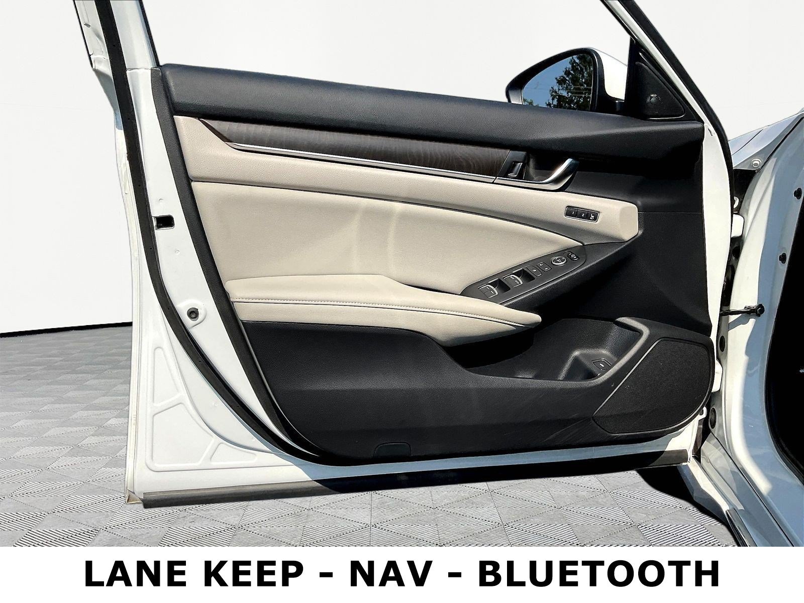 Used 2018 Honda Accord EX-L image 20