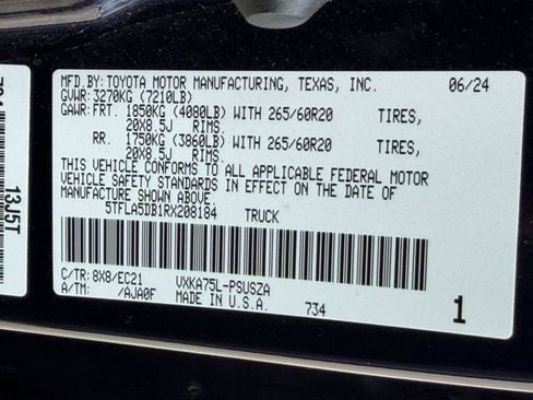 Used 2024 Toyota Tundra SR5 w/ SR5 Premium Package image 32