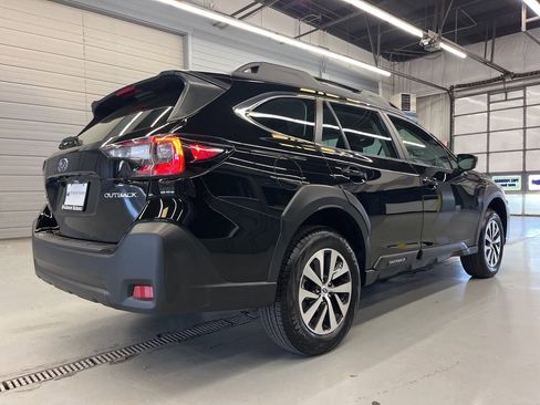 Used 2025 Subaru Outback w/ Popular Package #1A image 7