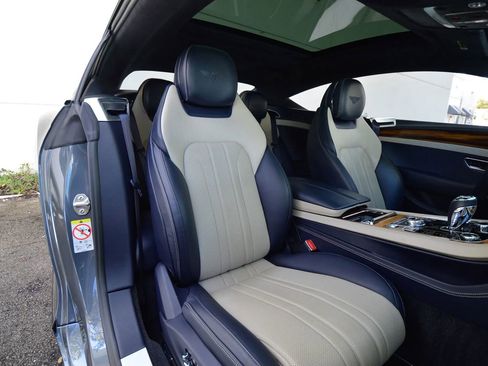 Used 2021 Bentley Continental GT image 64
