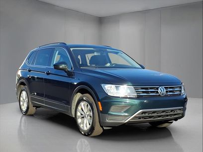 Used 2019 Volkswagen Tiguan SE w/ Panoramic Sunroof Package