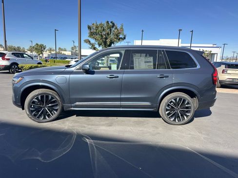 New 2026 Volvo XC90 T8 Ultra w/ Protection Package Premier image 4