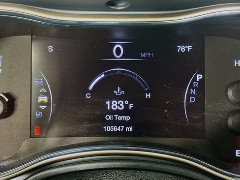Used 2017 Jeep Grand Cherokee Limited w/ Luxury Group II AWD/4WD image 19