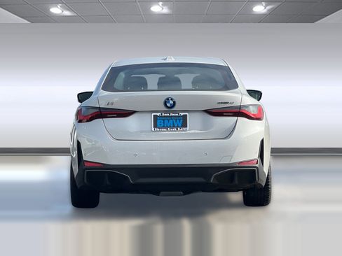 Used 2025 BMW i4 eDrive40 w/ Premium Package RWD image 9