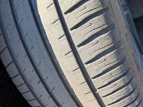 Used 2025 Lucid Air Touring image 11