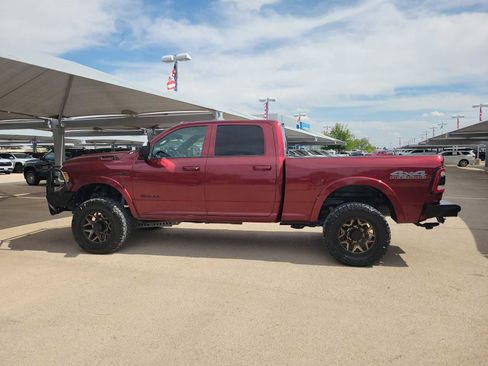 Used 2021 RAM 2500 Laramie w/ Night Edition image 5