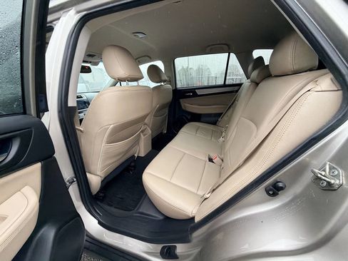 Used 2015 Subaru Outback 2.5i Premium image 19