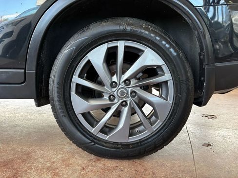 Used 2016 Nissan Rogue SL w/ SL Premium Package image 27