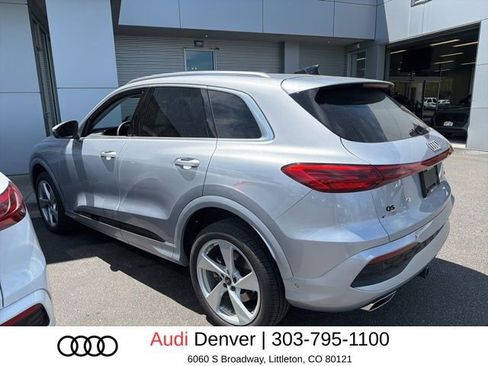 Used 2025 Audi Q5 Premium Plus w/ Premium Plus AWD/4WD image 4