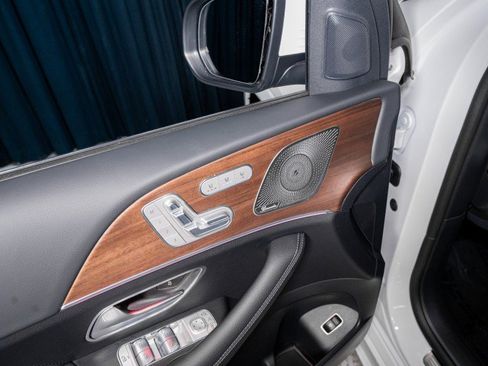 New 2026 Mercedes-Benz GLS 450 4MATIC image 12