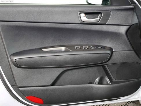 Used 2019 Kia Optima LX w/ LX 17" Wheel Package image 17