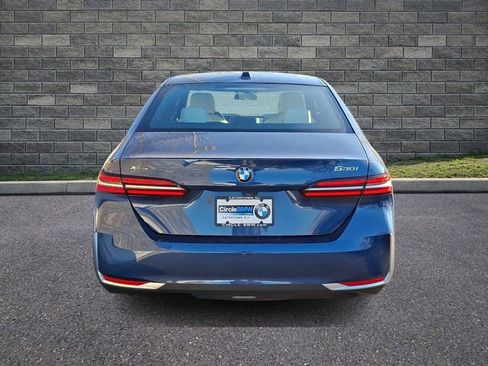 New 2026 BMW 530i xDrive w/ Premium Package image 5