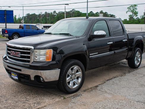 Used 2013 GMC Sierra 1500 SLE image 2