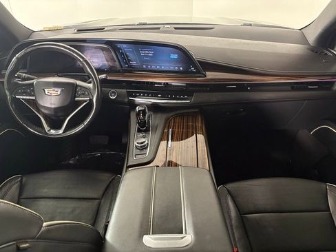 Used 2022 Cadillac Escalade Premium Luxury image 33