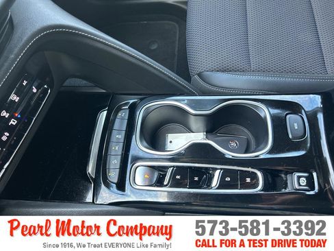 Used 2023 Buick Envision Preferred w/ Sport Touring Package AWD/4WD image 18