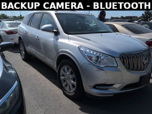 Used 2015 Buick Enclave Leather image 3
