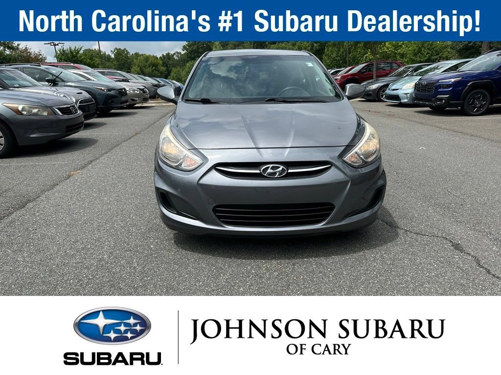 Used 2016 Hyundai Accent SE FWD image 2