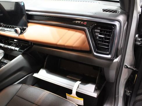 New 2026 GMC Canyon AT4 w/ Nightfall Essentials Package AWD/4WD image 27