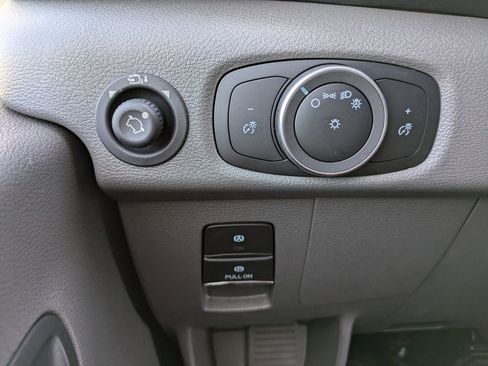 New 2025 Ford E-Transit Low Roof w/ Electrician Trade Package RWD image 28