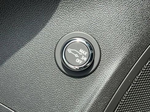 New 2026 Buick Envision Avenir AWD/4WD image 17