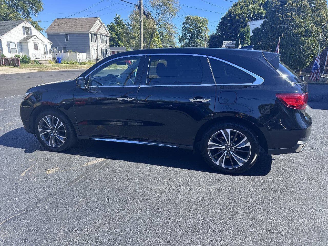 Used 2020 Acura MDX w/ Technology Package AWD/4WD image 11