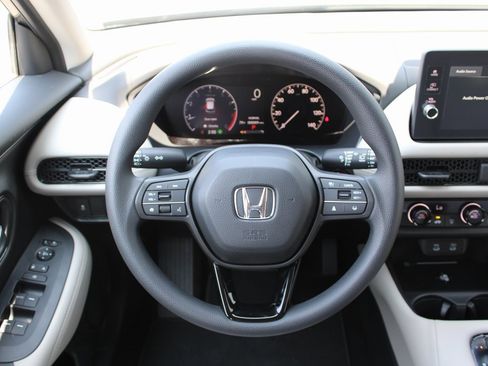 New 2026 Honda HR-V LX image 23