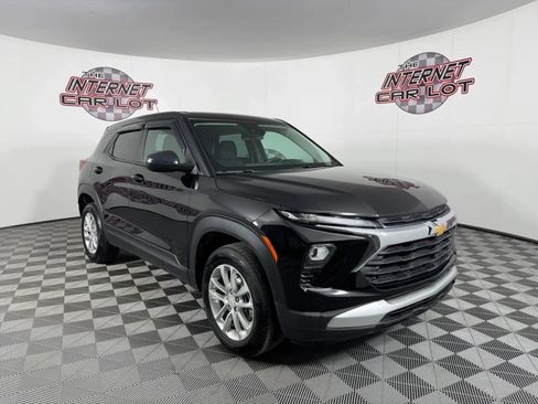 Used 2026 Chevrolet TrailBlazer LS w/ LS Convenience Package AWD/4WD image 9
