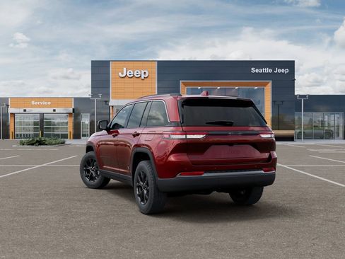 New 2026 Jeep Grand Cherokee Altitude AWD/4WD image 3