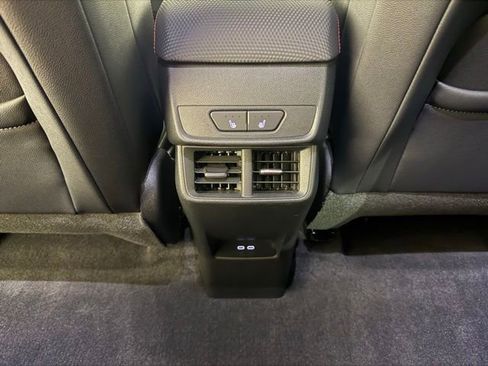 Used 2025 Chevrolet Equinox RS w/ Safety and Technology Package AWD/4WD image 27