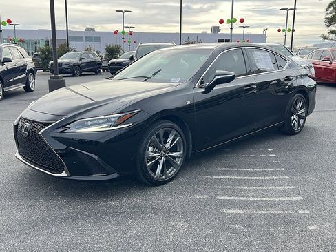 Certified 2022 Lexus ES 350 F Sport image 7