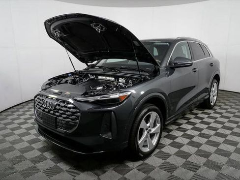 Certified 2025 Audi Q5 Premium Plus AWD/4WD image 34