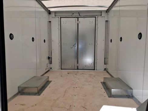 New 2024 Chevrolet Express 3500 w/ Power Convenience Package image 6